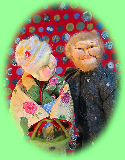 apple dolls in kimonos by Grego and Emika